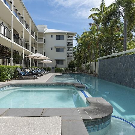 Mowbray By The Sea Aparthotel Port Douglas Exterior photo