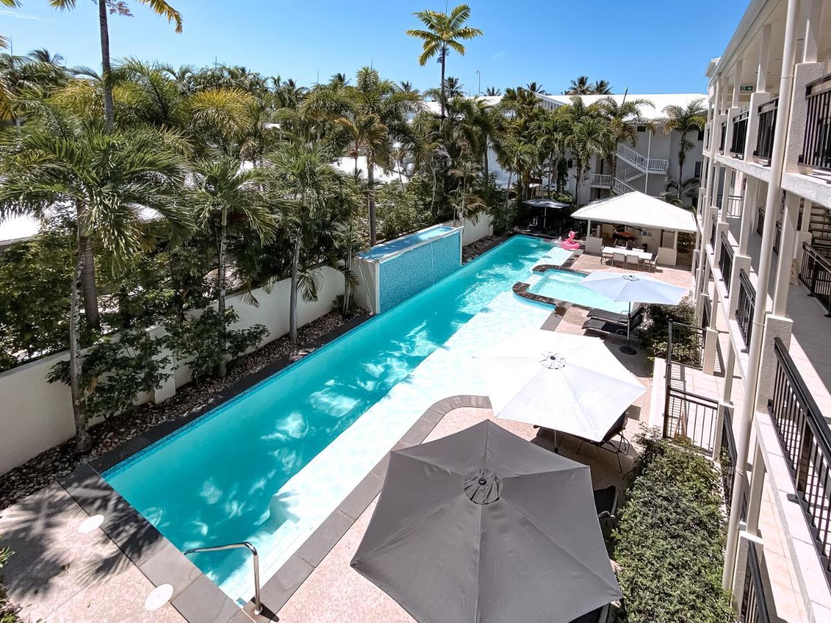 Mowbray By The Sea Aparthotel Port Douglas Exterior photo