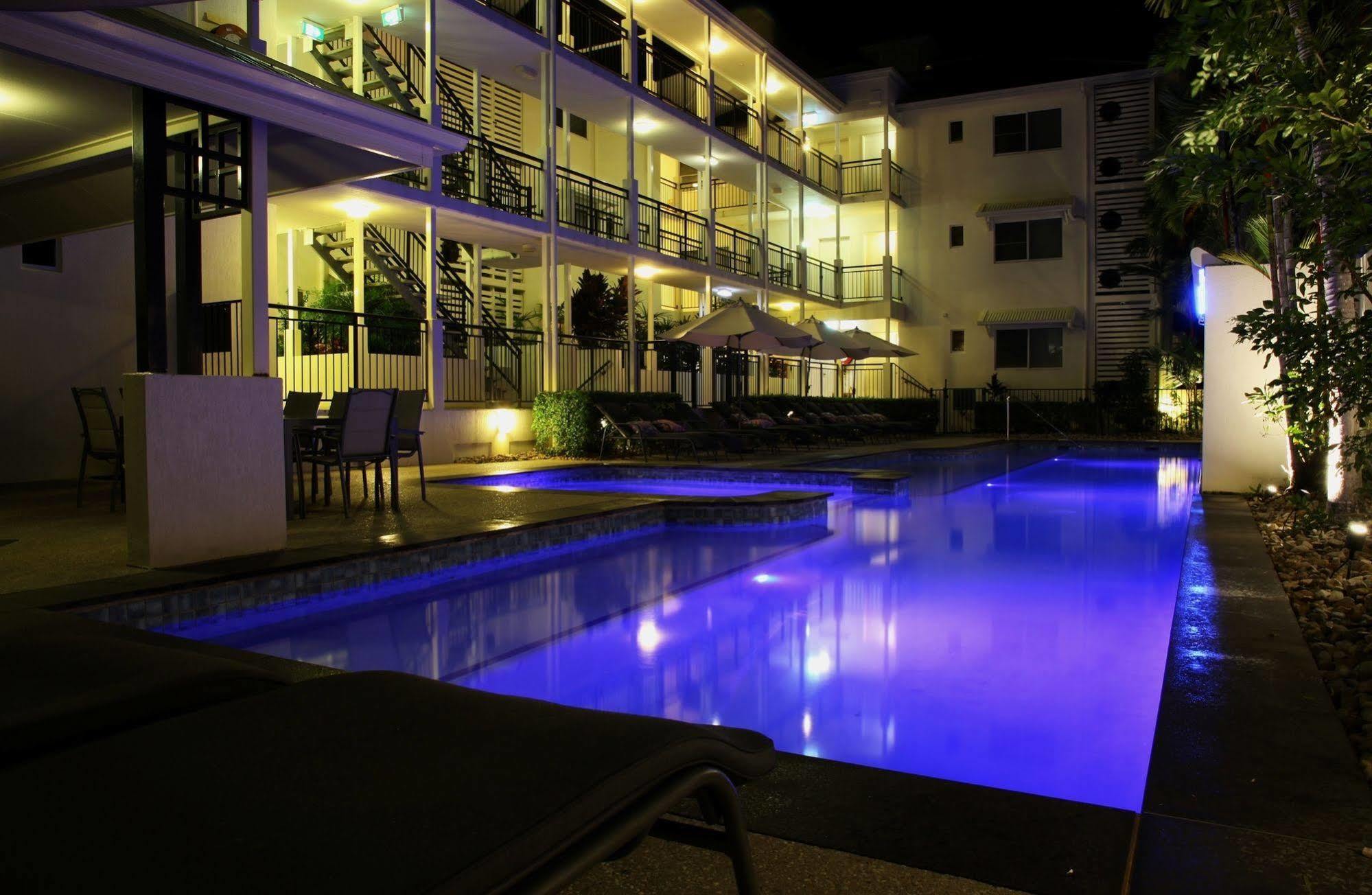 Mowbray By The Sea Aparthotel Port Douglas Exterior photo