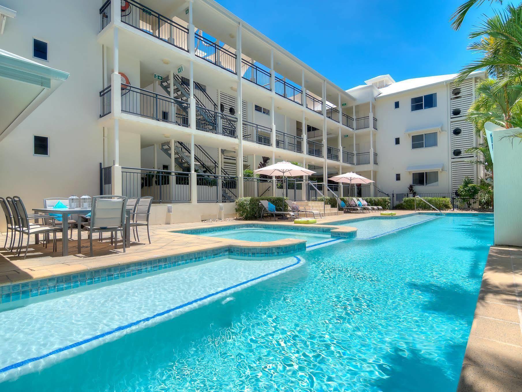 Mowbray By The Sea Aparthotel Port Douglas Exterior photo