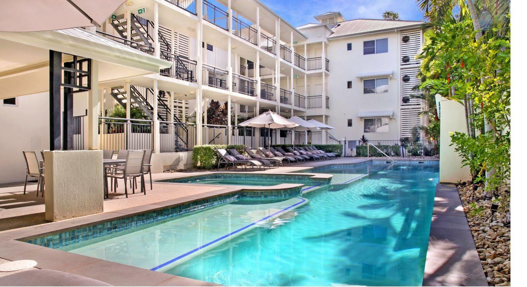 Mowbray By The Sea Aparthotel Port Douglas Exterior photo