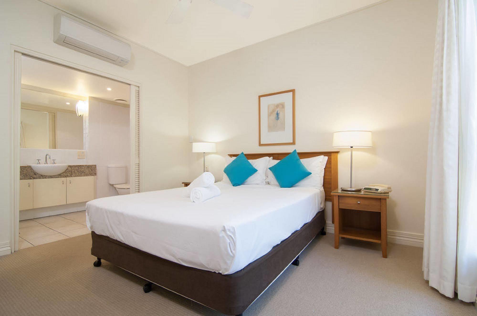 Mowbray By The Sea Aparthotel Port Douglas Exterior photo